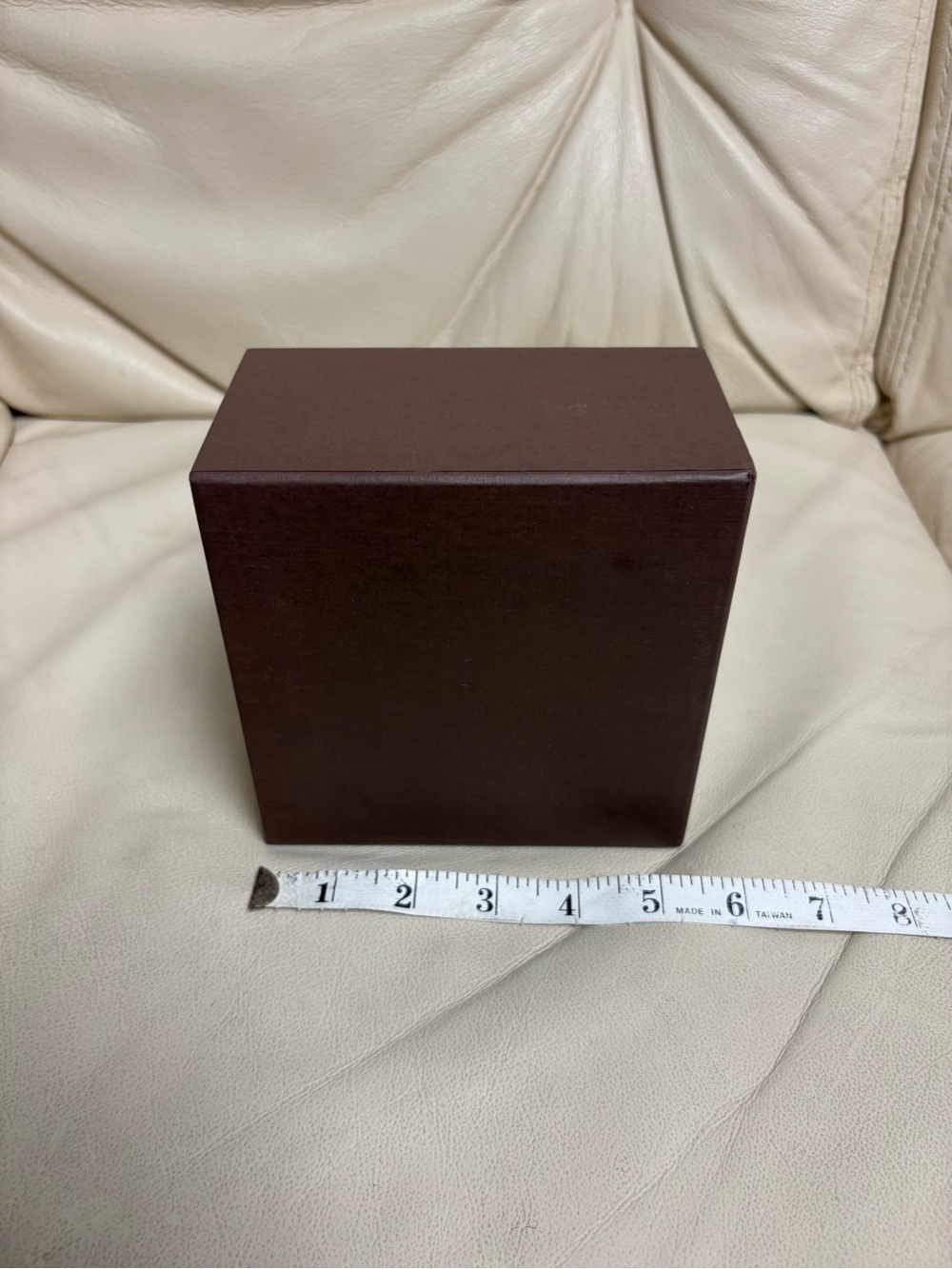 EMPTY LOUIS VUITTON Brown Pull Out Gift Box Beige - Picture 4 of 12